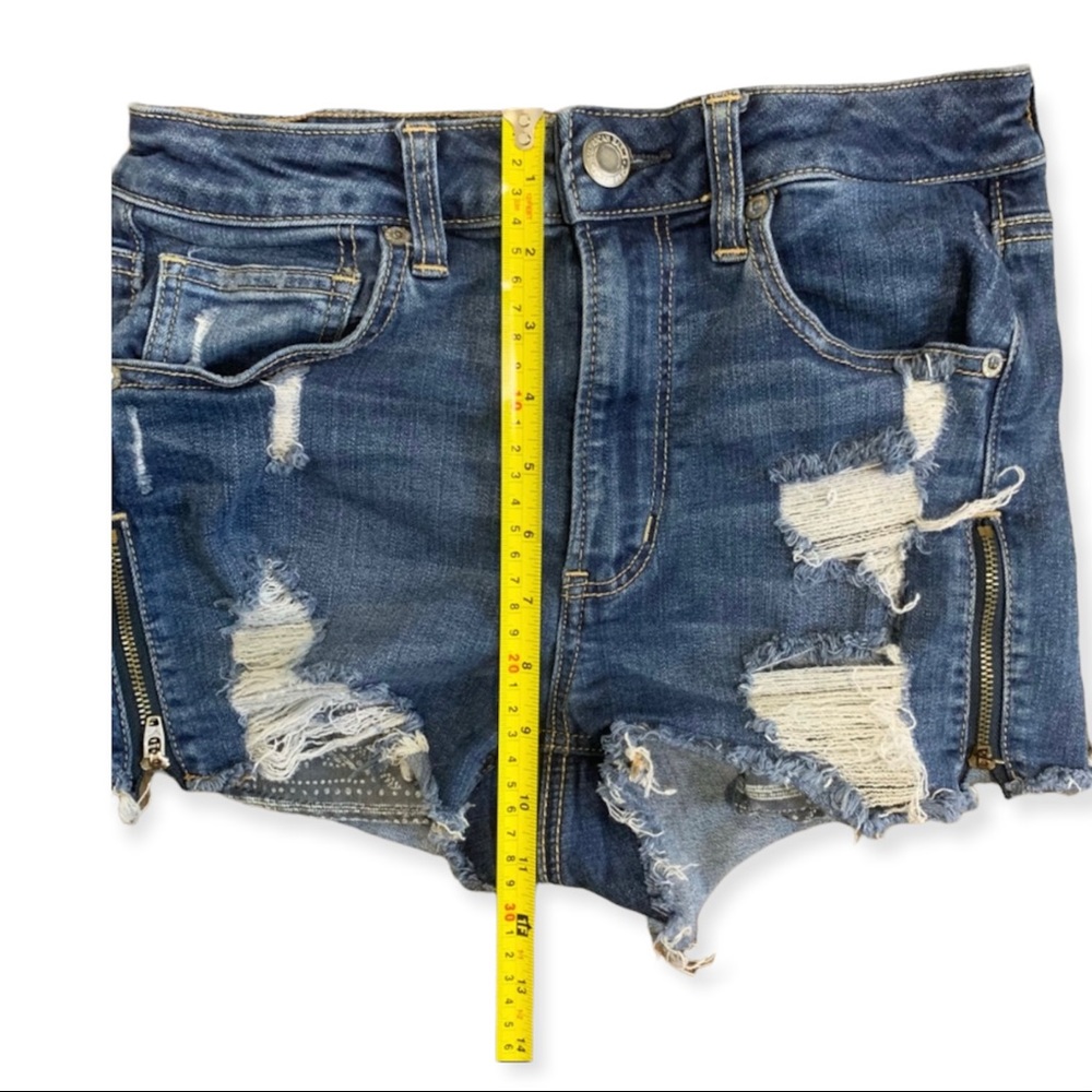 American Eagle Outfitters Super Hi-Rise Shortie with Side Zip Size 6 - Picture 6 of 6